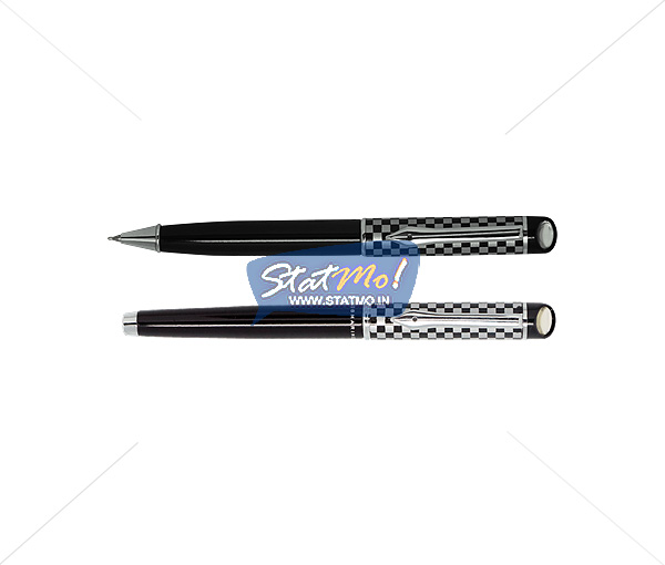 Submarine Chekers Cross Ball and Roller Pen Set by StatMo.in